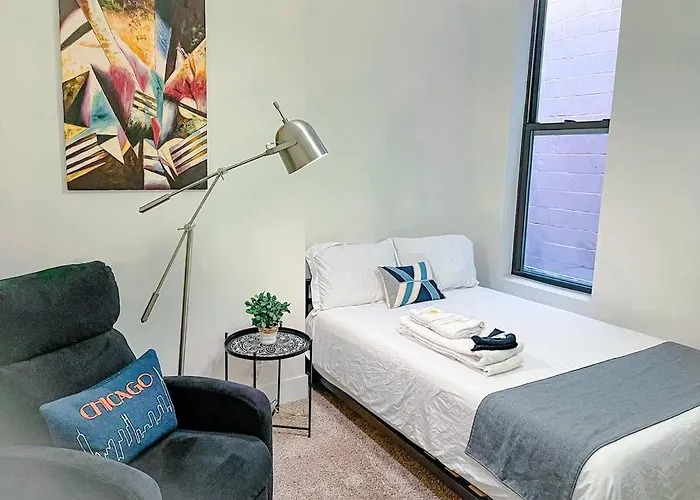 Spacious 420-friendly 2br Retreat Near Mccormick Place, Grant Park And Soldier Field * Chicago