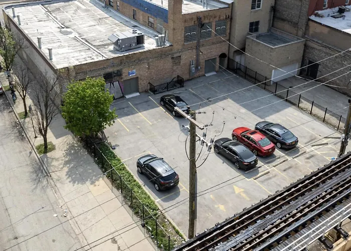 Apartment Spacious 420-friendly 2br Retreat Near Mccormick Place, Grant Park And Soldier Field Chicago