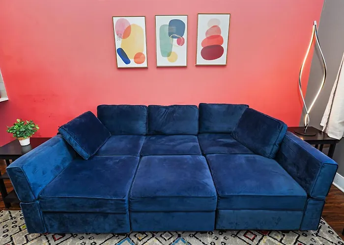 Spacious 420-friendly 2br Retreat Near Mccormick Place, Grant Park And Soldier Field *